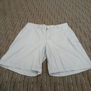 Vineyard Vines Flat Front Tan Chino Shorts Men's Size 32